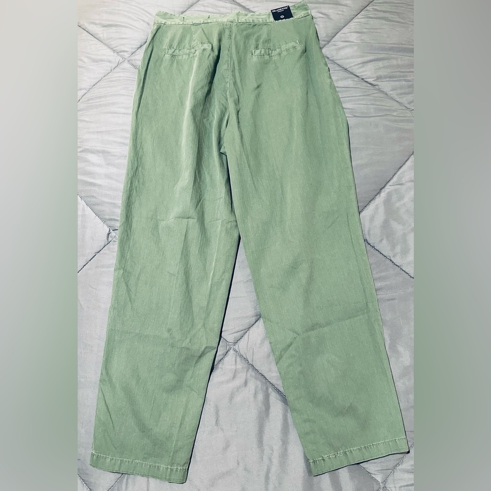 *NWT* BLANKNYC Good Timing High Rise Trouser Pants Sage Green Size 27 *flaw* - Picture 7 of 9